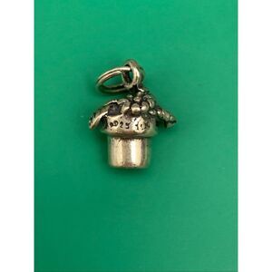 .925 Flower Pot Sterling Silver Jewelry Charm #garden #flowers